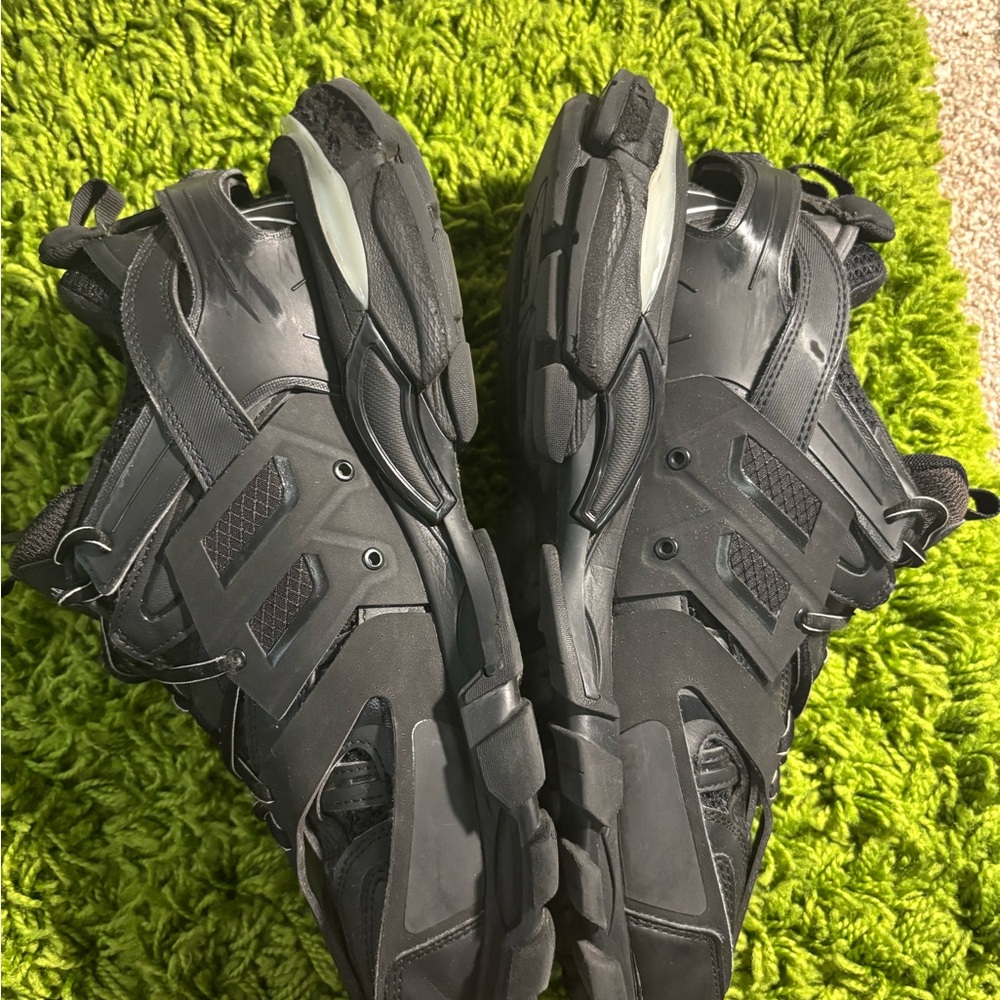 Balenciaga Black Athletic Shoes - Picture 3 of 8